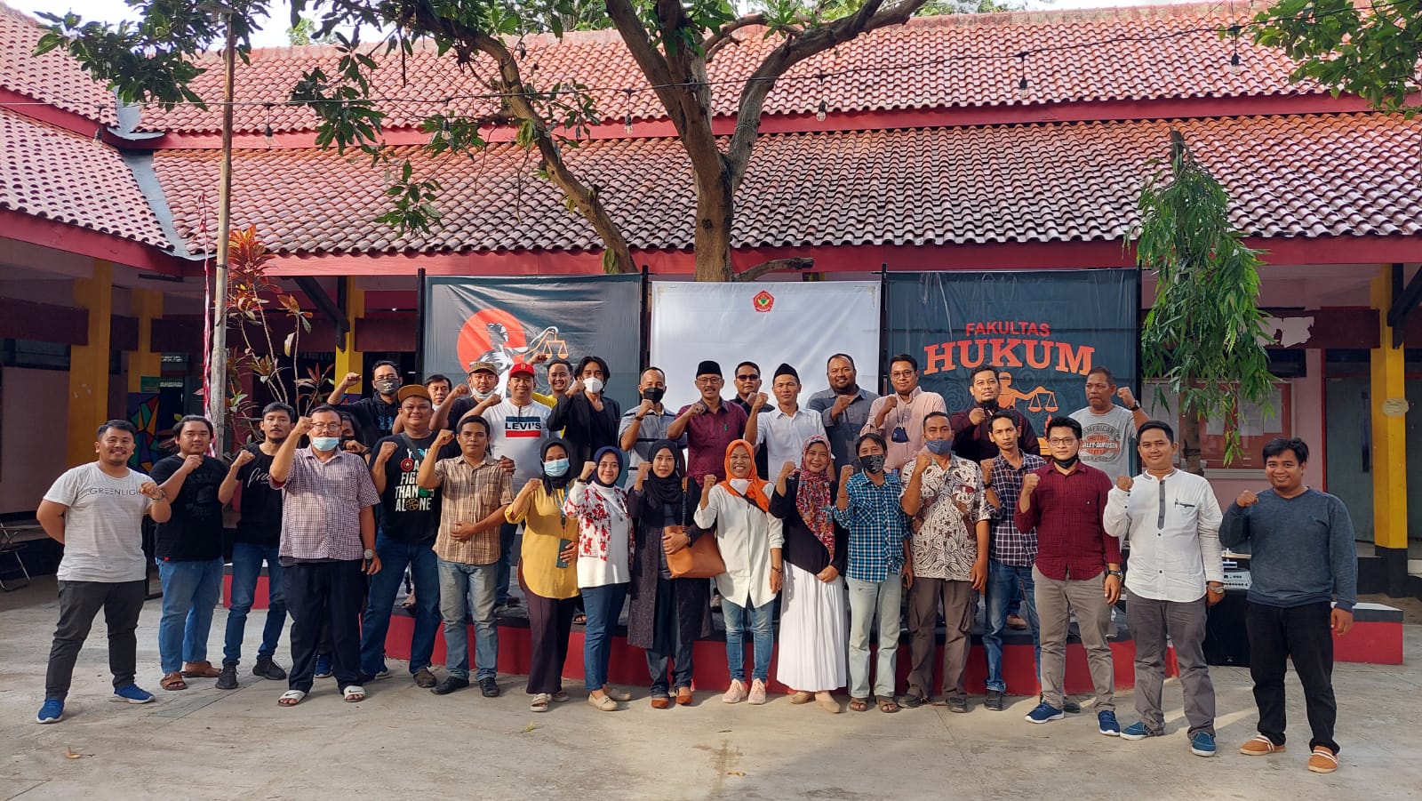 Doc : Poto Bersama Pengurus Ikatan Keluarga Alumni (IKA) Universitas Wiralodra