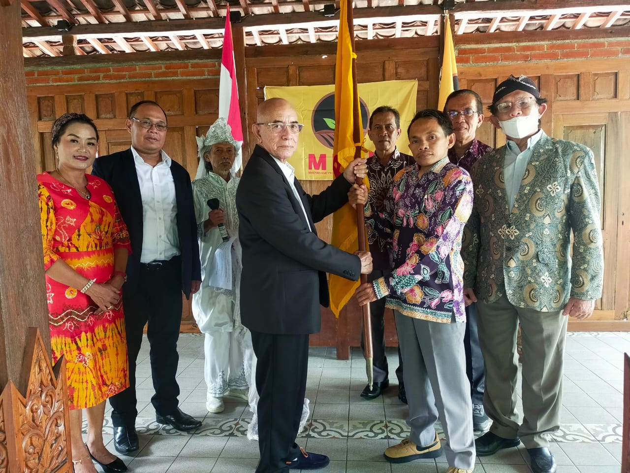 Ketua Umum MPPI Melantik Pengurus DPD MPPI Istimewa Yogyakarta.