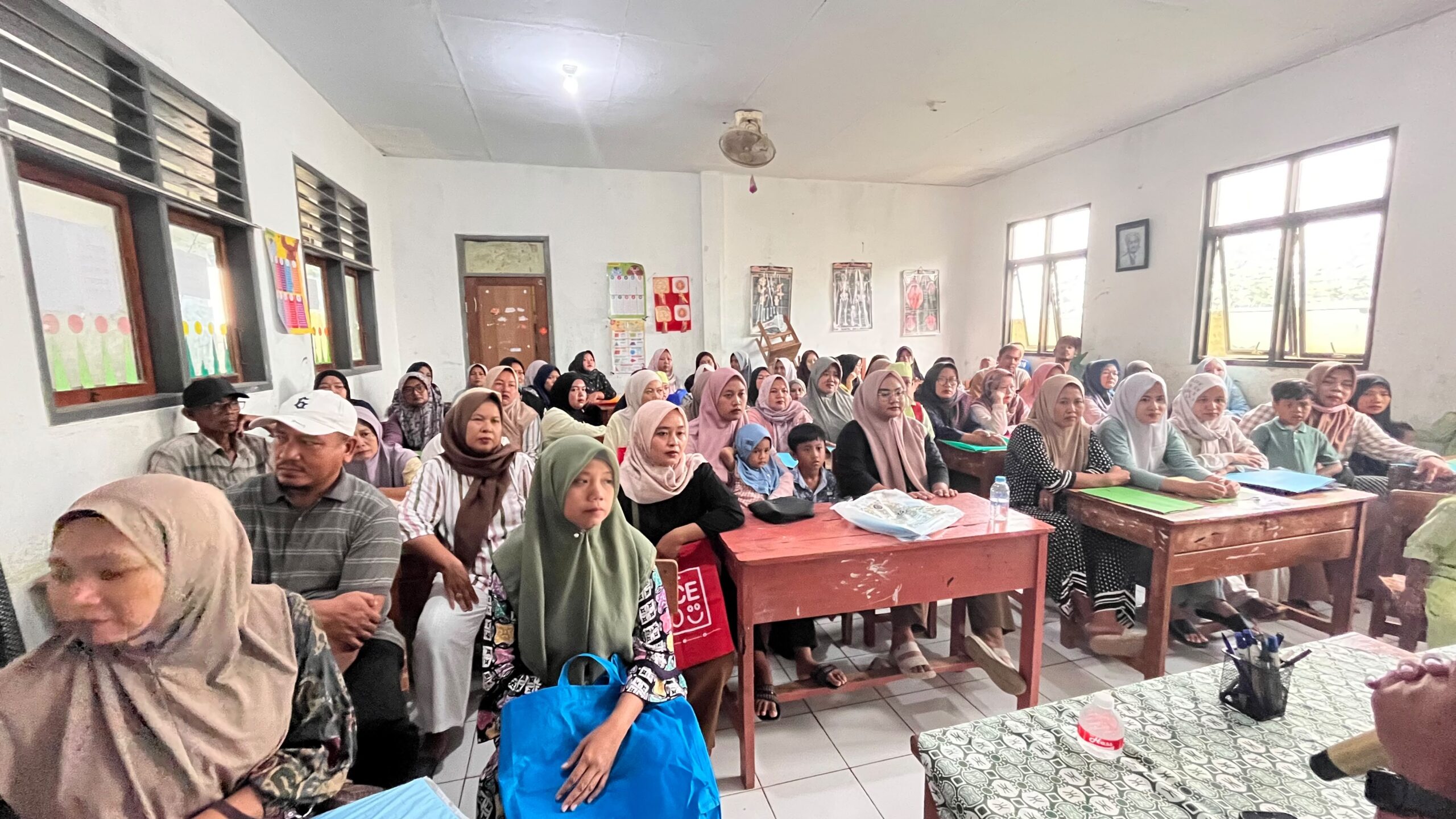 Ratusan Wali Murid Rencanakan Datangi Dinas Pendidikan Kabupaten Disdik Untuk Menuntut Melakukan Penambahan Kuota Siswa Baru